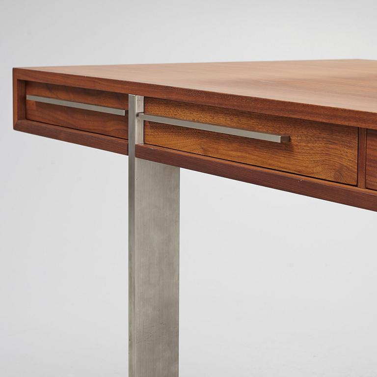 Nissen & Gehl, an "AK 1340" desk, Aksel Kjersgaard & Naver collection, Denmark,