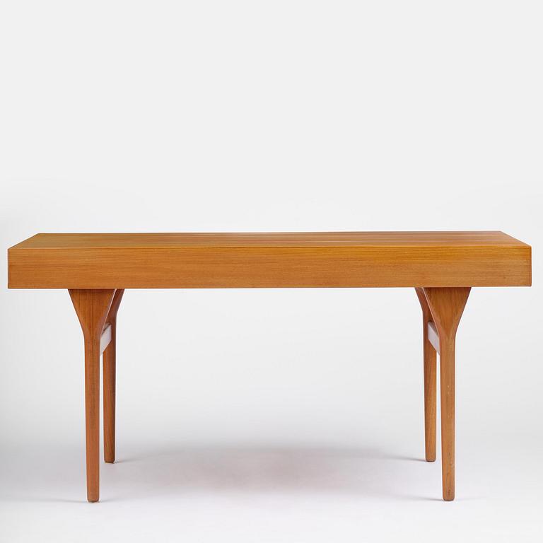 Nanna Ditzel, a teak desk model "93-4", Søren Willadsens Møbelfabrik, Denmark, 1950s.