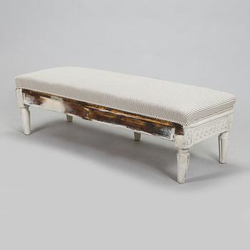 A Gustavian provincial bench, 18th/19th century.