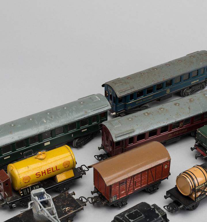 MÄRKLIN, SAMLING LOK OCH VAGNAR, 1940-50-tal.