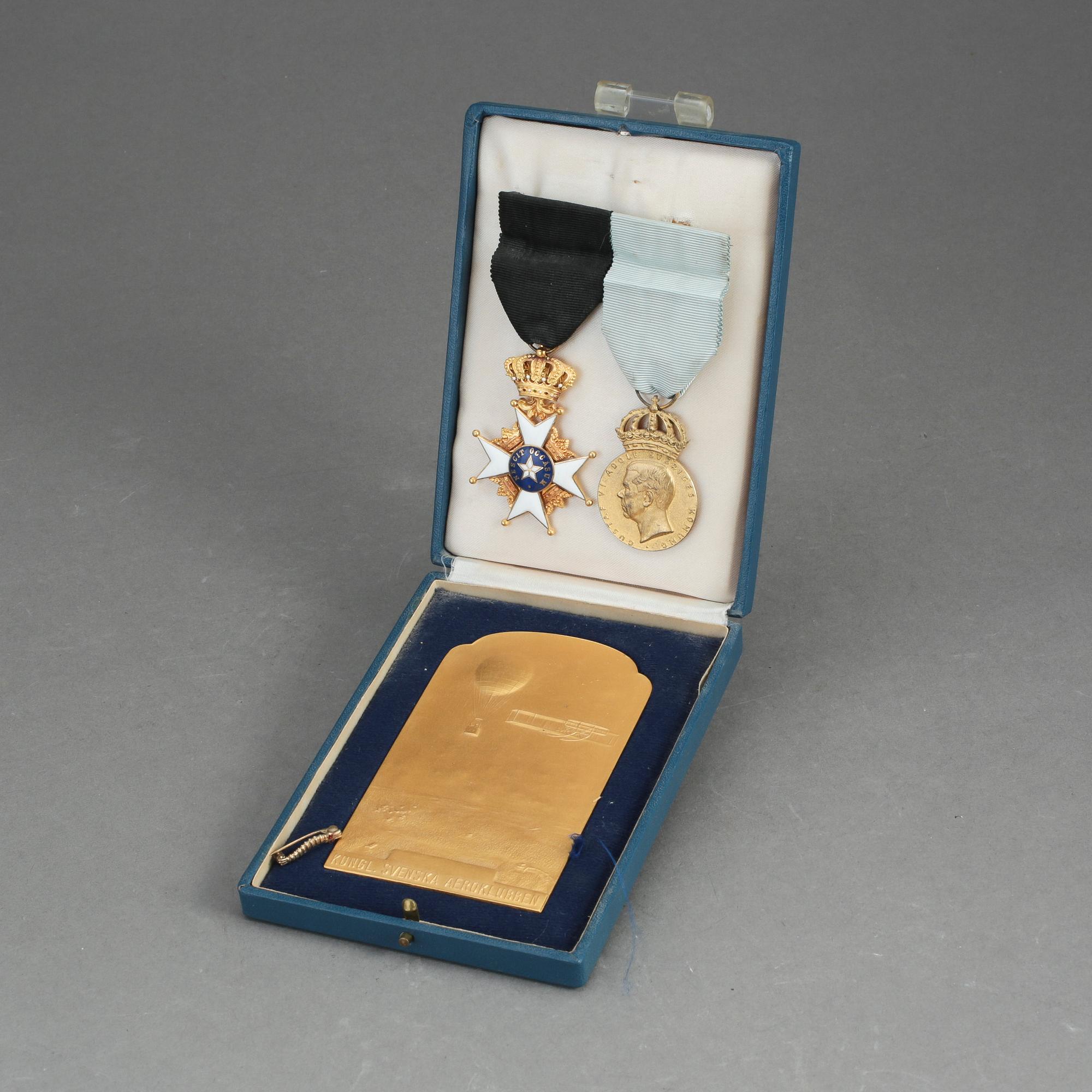 ORDNAR, 2 st samt plakett Kungliga svenska Aeroklubben, bla 1965.