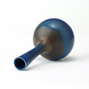 A Berndt Friberg stoneware vase, Gustavsberg studio 1965.