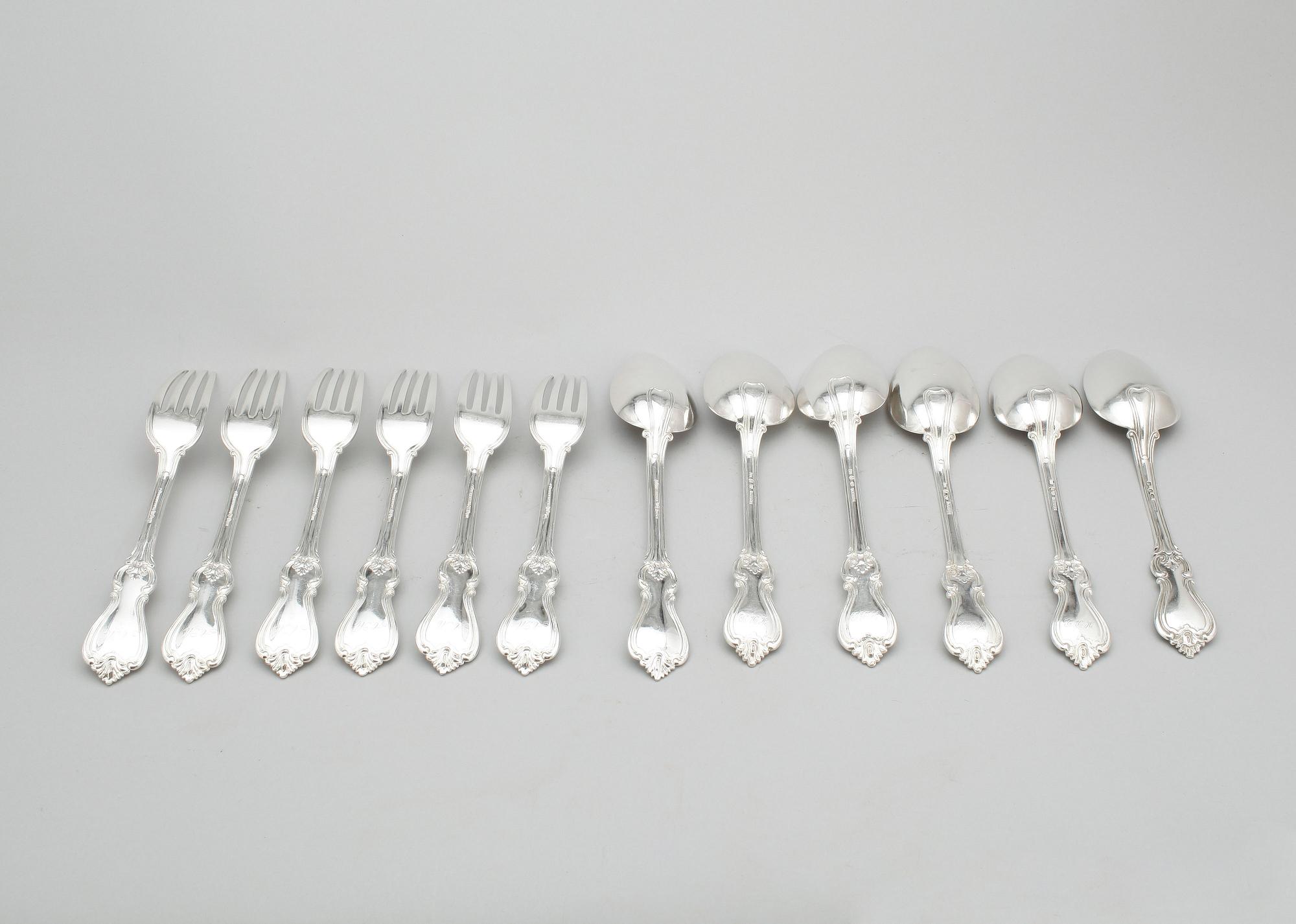 BESTICK, 12 delar, silver, bla. Gustaf Möllenborg, Stockholm 1856. Total vikt ca 1040 gram.
