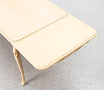 Matbord, rokokostil, 1900-talets första hälft.