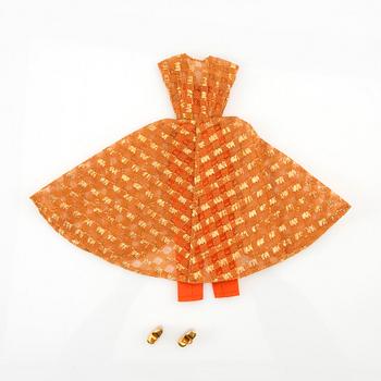 Barbiekläder 4 set. vintage bl a "Dinner at Eight" Mattel 1963-64. "Nighty Negligée" Mattel 1959-64.