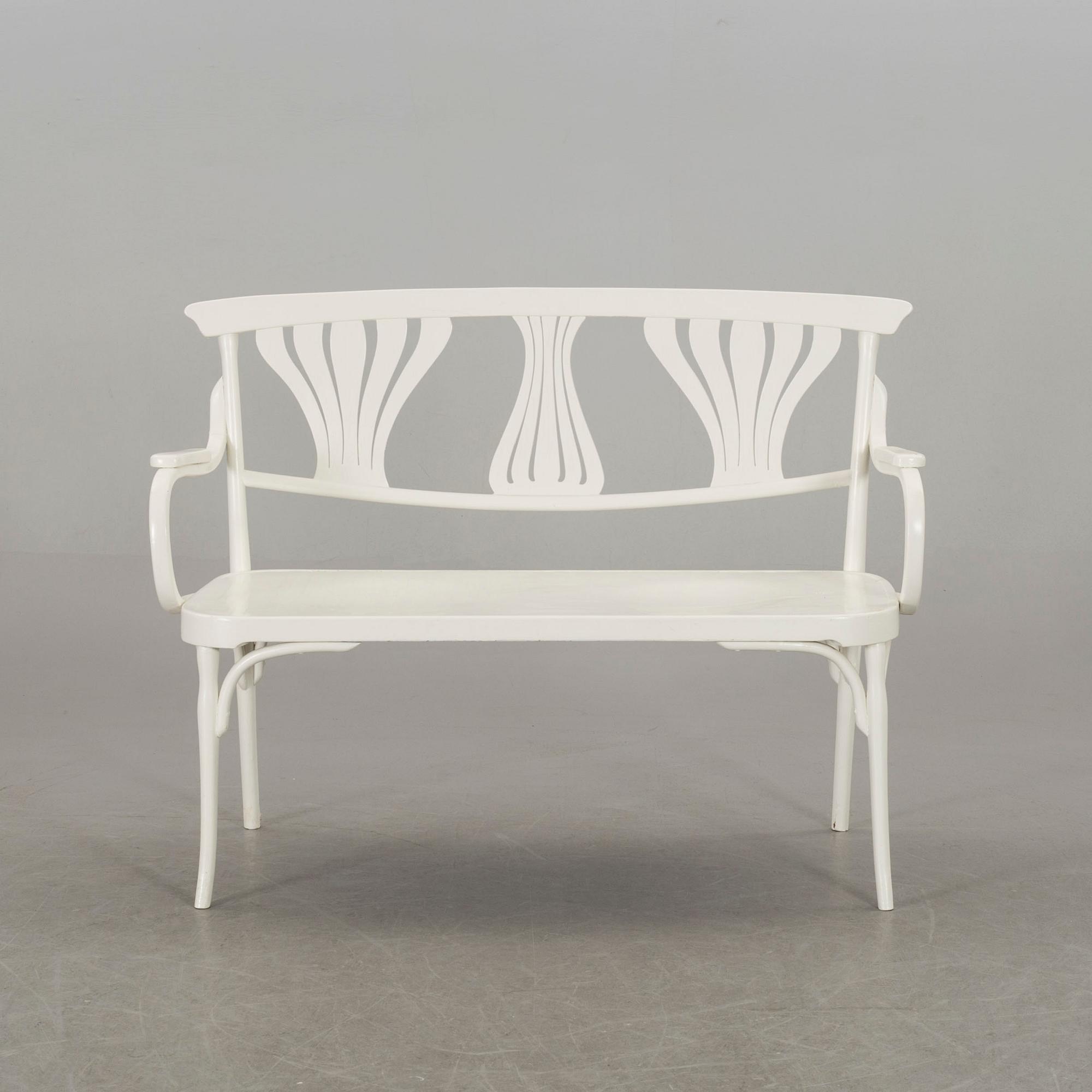 A SET OF FURNITURE, first half of 20th century.