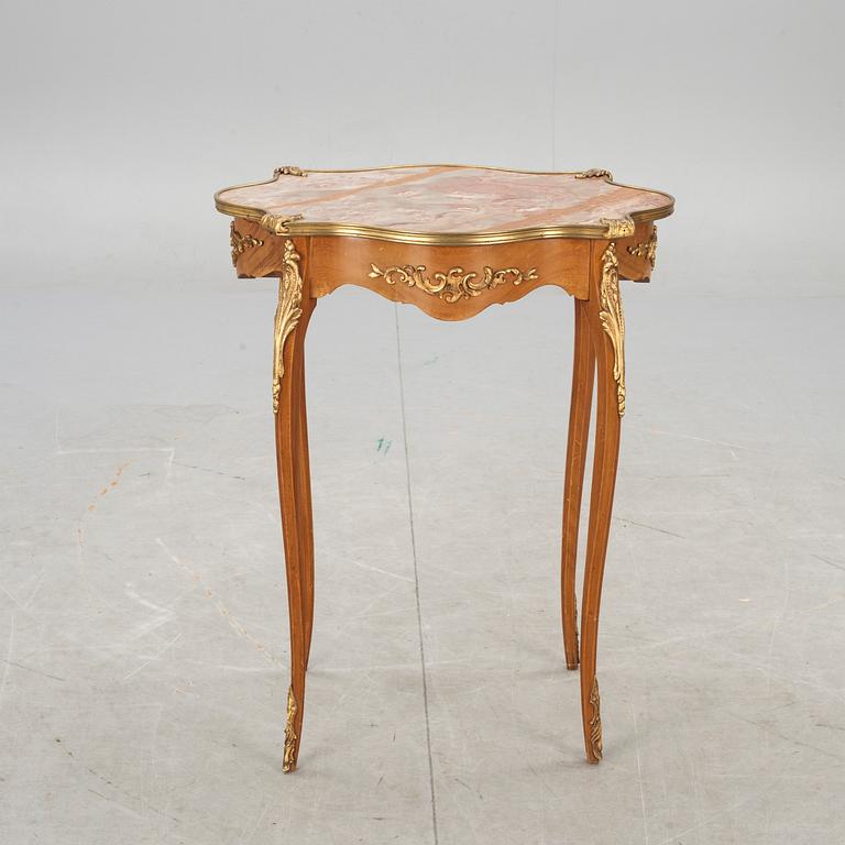 BORD, Louis XV-stil, Frankrike, 1900-talets början.