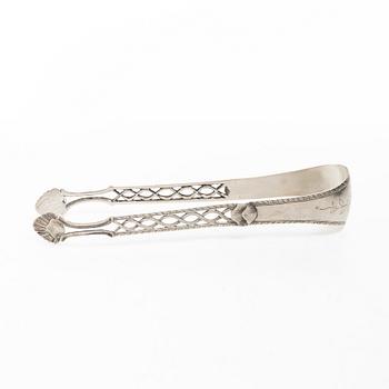 A pair of Swedish silver sugar tongs, mark of Carl Fredrik Seseman, Arboga 1788.
