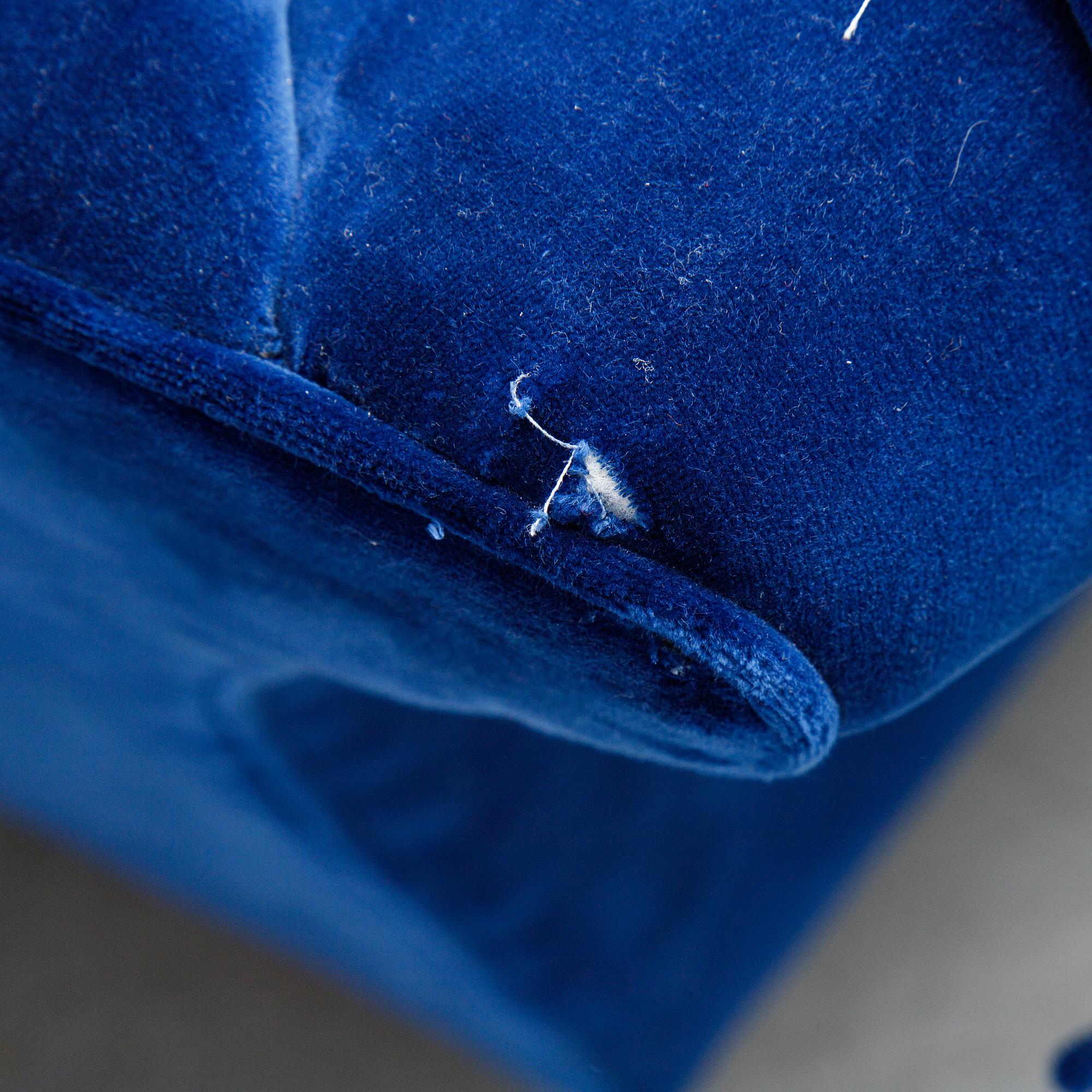 Josef Frank, a 'Liljevalchs' sofa, Svenskt Tenn, Sweden, recent production.