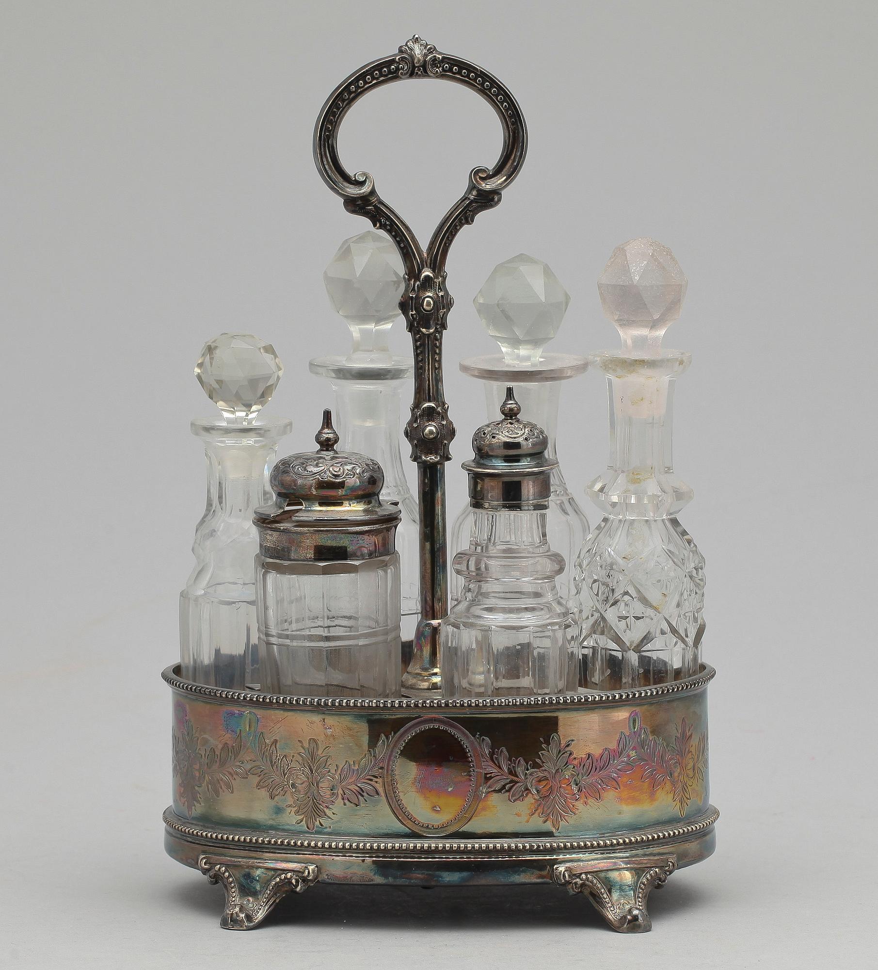 BORDSSURTOUT, silver, bl a Hy Wikinson & Co, Sheffield, 1875-76.