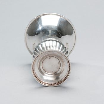 VAS, silver, Hopeakeskus, Tavastehus 1939. Vikt 408 g.