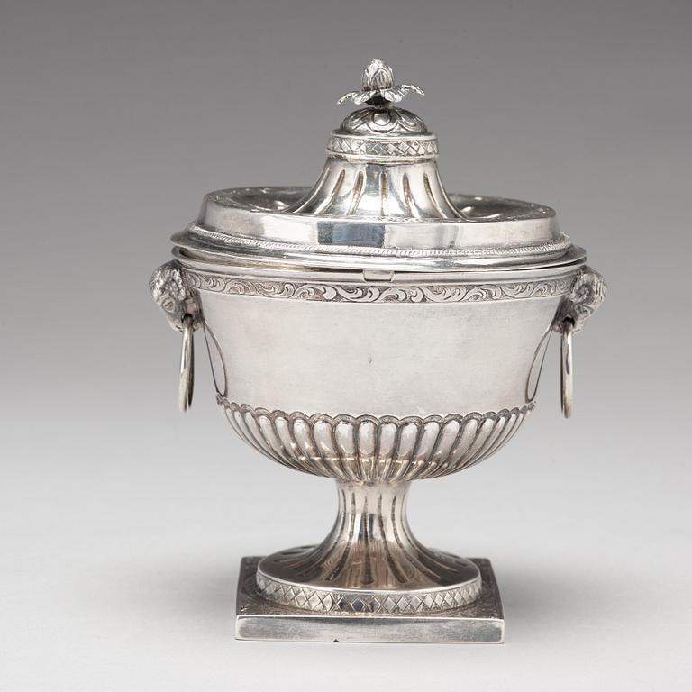 Sockerskål, okänd mästare, silver, Köpenhamn 1790.