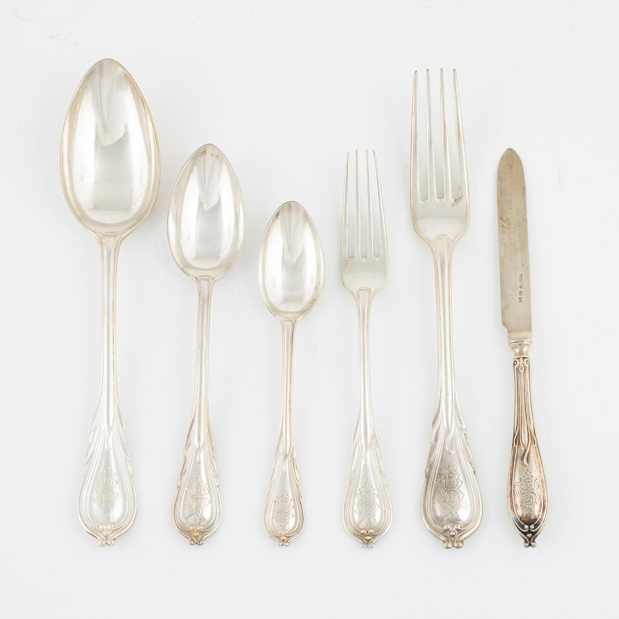 L. Larson & Co, bestickservis, 38 delar, silver, Göteborg, 1891.