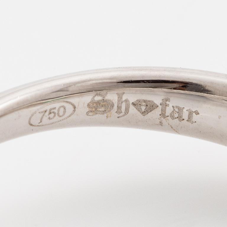 Ring 18K white gold with synthetic emerald and brilliant-cut diamonds.