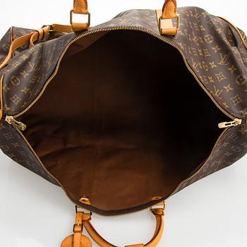 Louis Vuitton, a monogram 'Keepall 60 Bandoulière' Weekendbag.