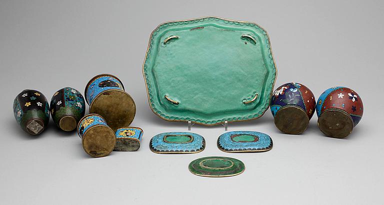 PARTI CLOISONNÉ, 11 delar, Kina 1800/1900-tal.