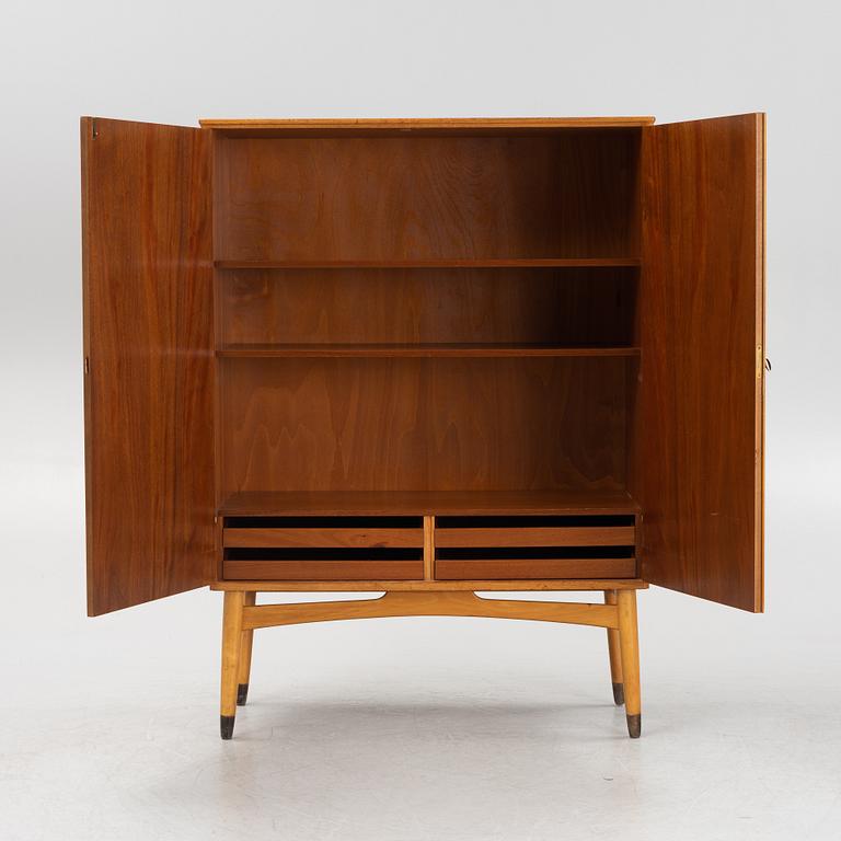 Kirke Nielsen, cabinet, 'Rickard', Abrahamssons Möbelfabrik, Smålands Taberg, Sweden 1950s.