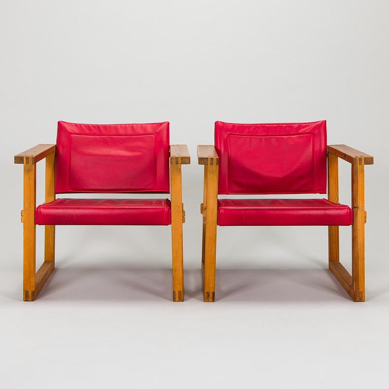 Torsten "Totti" Laakso, a pair of armchairs, “Farmari”, Skanno, 1965.