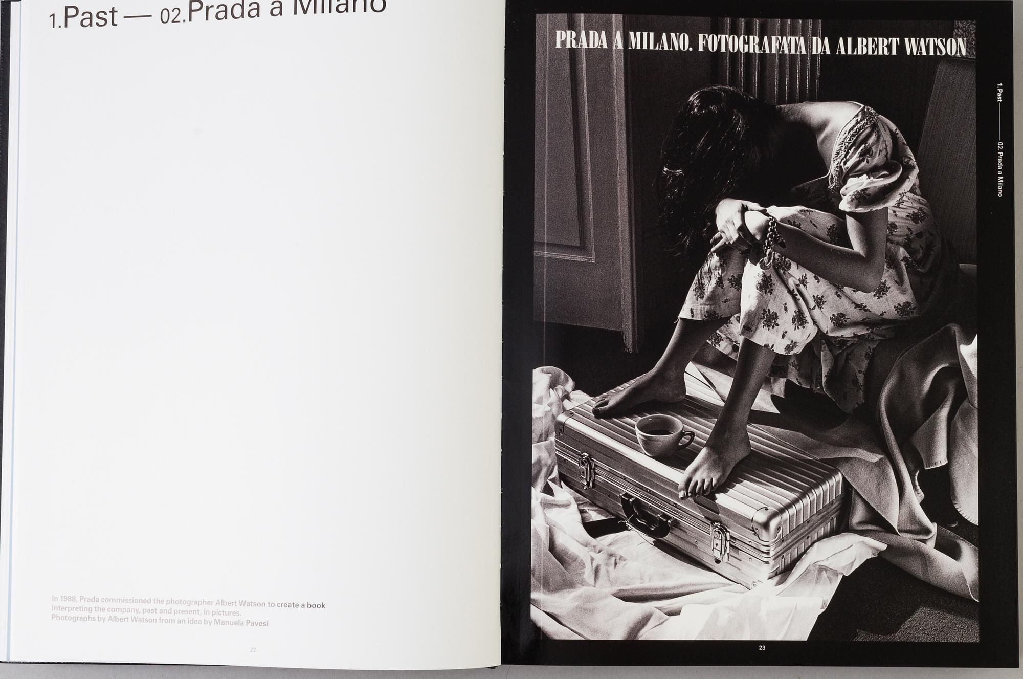 KOSTYM- / MODEBÖCKER,  3 volymer, 19/2000-tal.