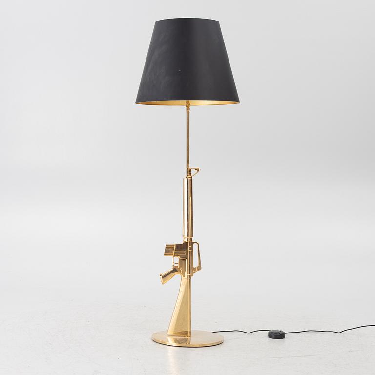 Philippe Starck, golvlampa, "Lounge Gun M 16" för Flos, 2000-tal.
