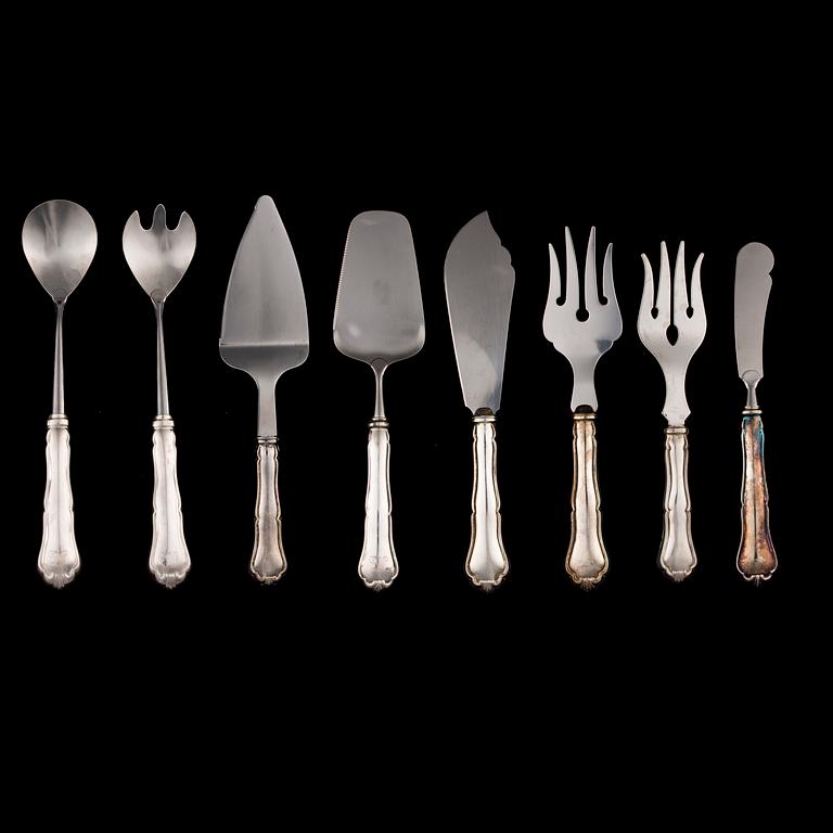 SERVERINGSBESTICK, 8 delar, silver, "Chippendale", bär diverse finska tillverkarstämplar, 1991-2013.