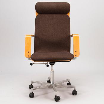 YRJÖ KUKKAPURO, TOIMISTOTUOLI, "Fysio", Avarte, 1900-luvun jälkipuoli.