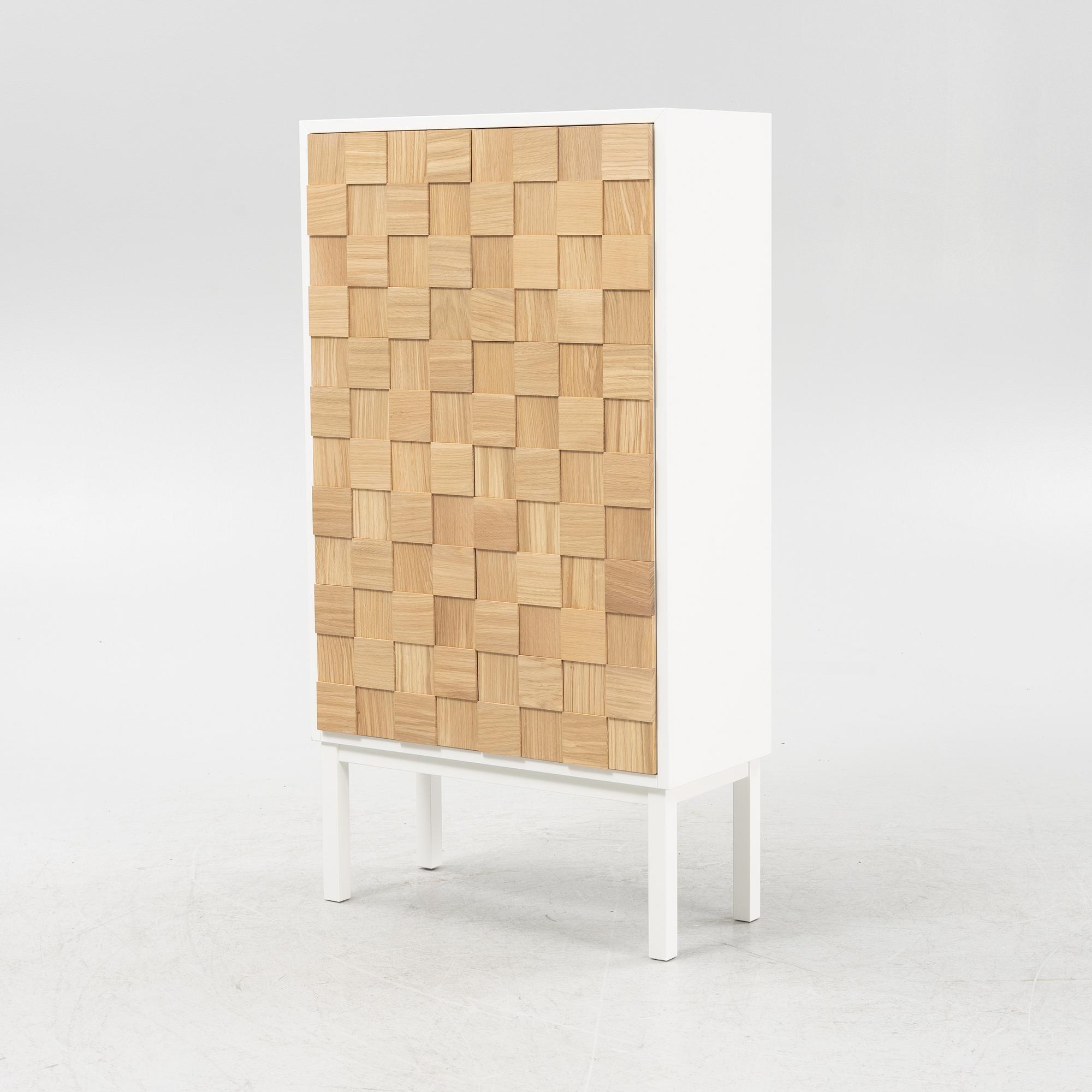 Sara Larsson, skåp, "Collect 2016", A2, samtida.