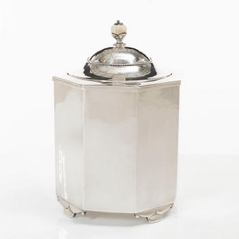 Jacob Ängman, teburk, silver, GAB, Stockholm, 1928.