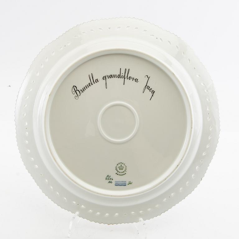 Plate "Flora Danica" Royal Copenhagen Denmark porcelain.