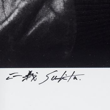 MASAYOSHI SUKITA, Lambdaprint signerad och numrerad 14/30.