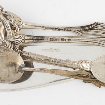 A 33-piece silver cutlery set 'Svenska Floran' from Gewe, Sweden, second half of the 20th century.