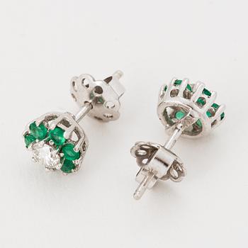 CLUSTER EARRINGS,  with diamonds and emeralds.
