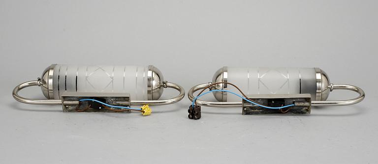 VÄGGLAMPOR, ett par,1930/40-tal.