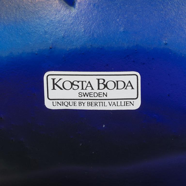 Bertil Vallien, a vase and bowl, Kosta Boda.