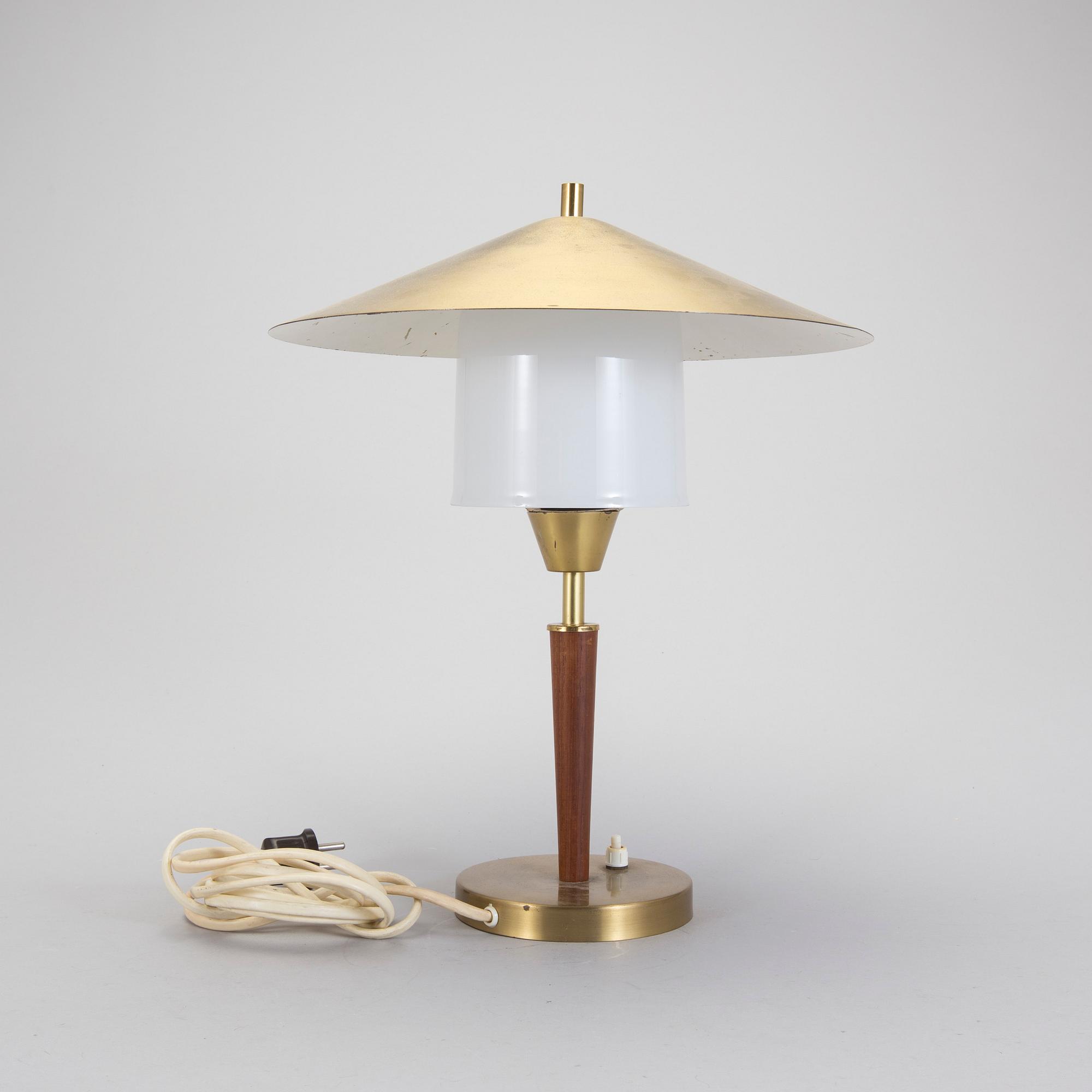BORDSLAMPA, 1900-talets mitt.