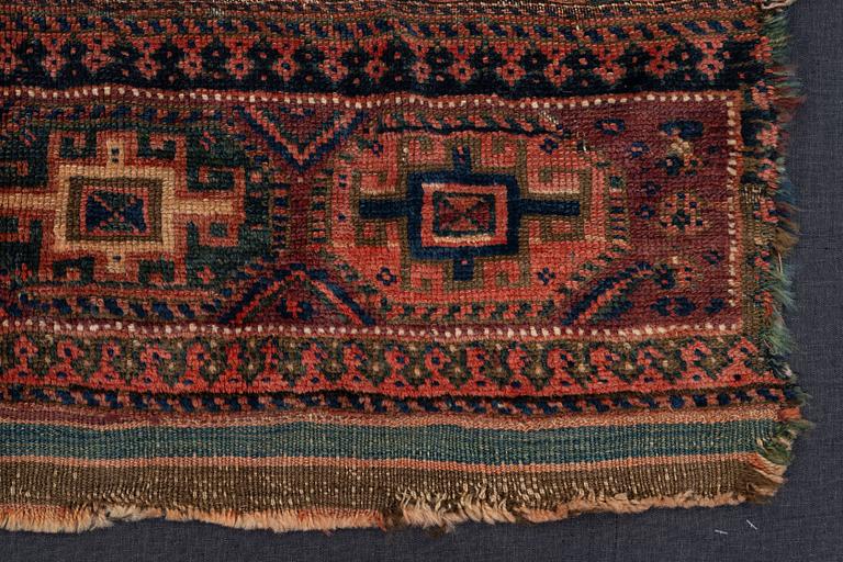 Fragment av en väska, Luri, Sydvästra persien (Iran), ca 93 x 120 cm.