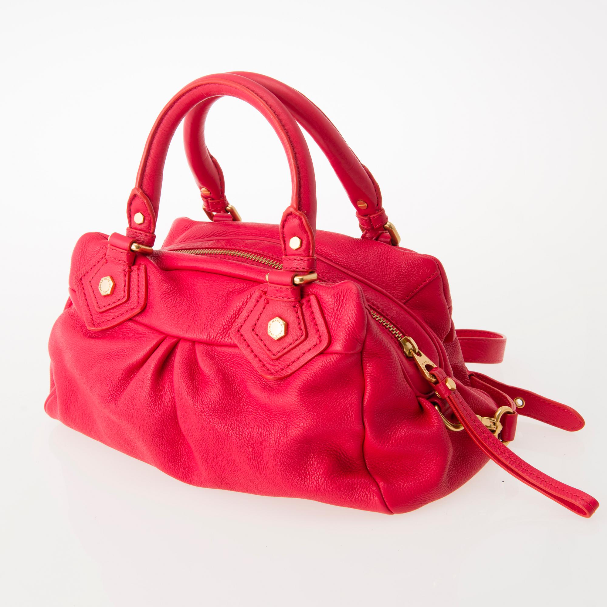 Marc Jacobs Red Leather Hand bag. - Bukowskis