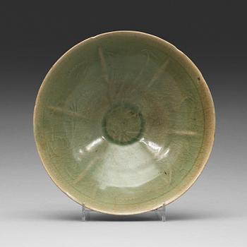 64. A celadon green glazed bowl, Korea, Koryo (918-1392).