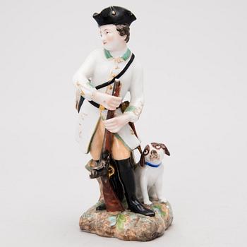 A RUSSIAN POPOV FIGURINE, porcelain, early 19th century.