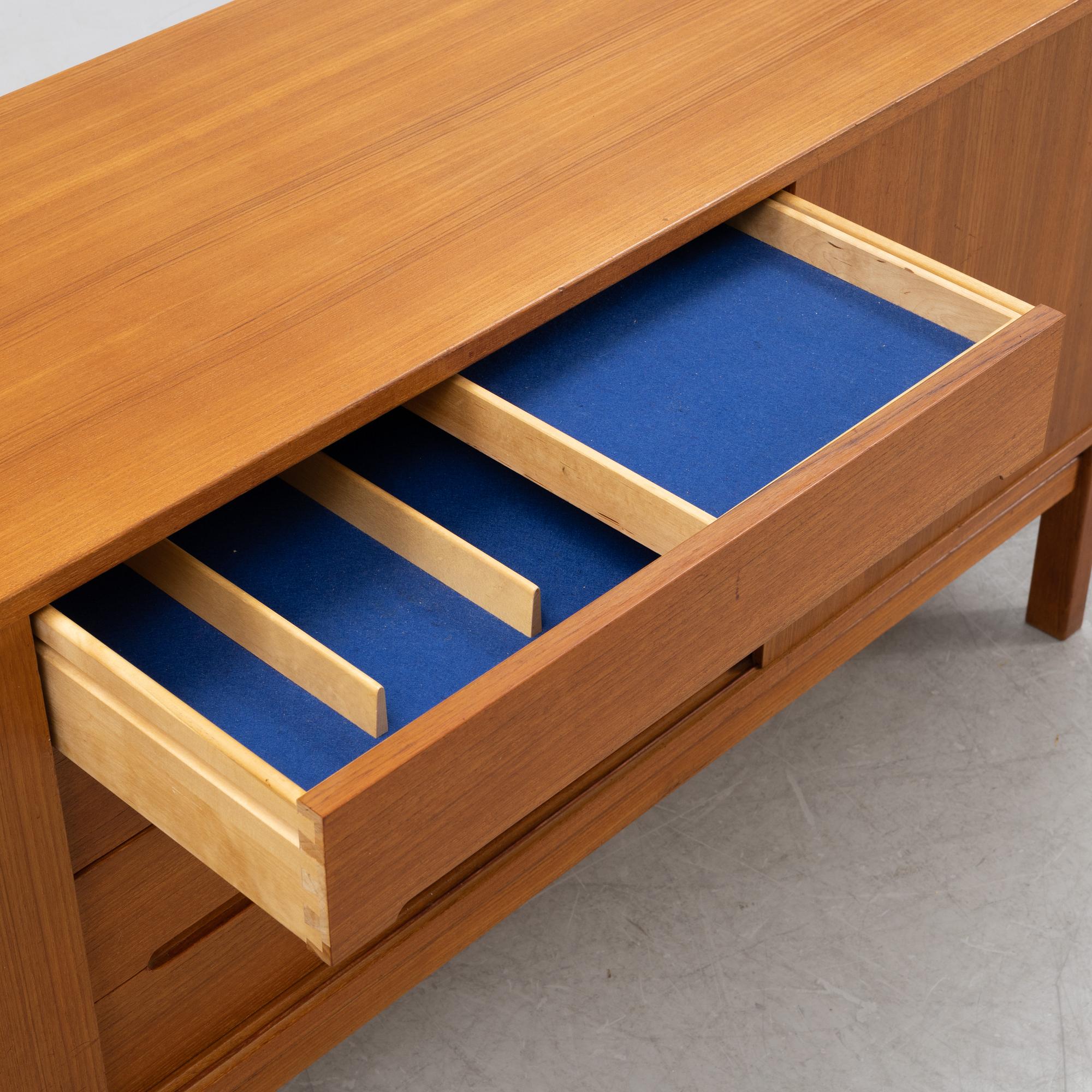 Nils Jonsson, sideboard, "Arild", Troeds, Bjärnum, 1960-tal.