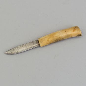 A mid 20th century same/folkart knife.