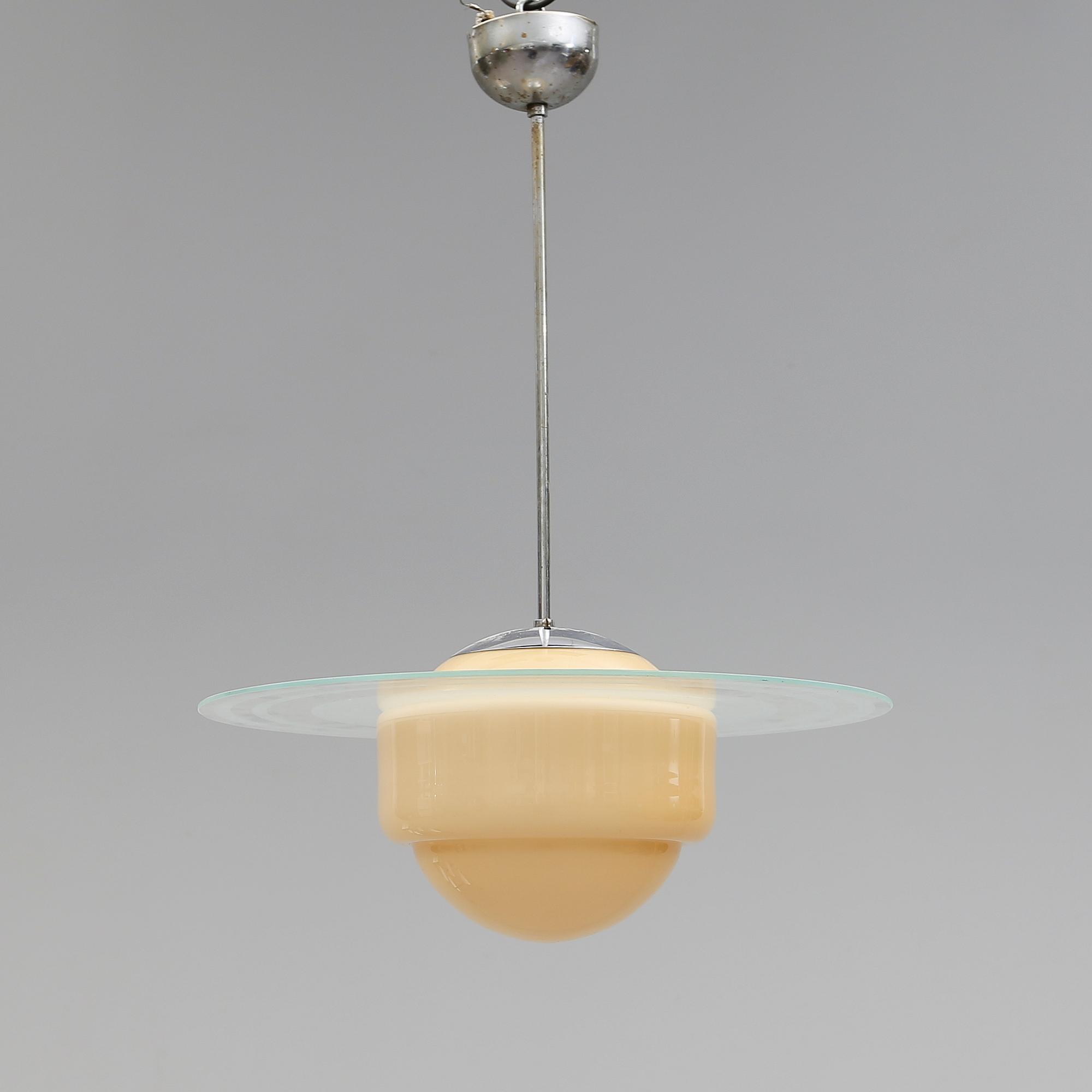 TAKLAMPA, 1900-talets mitt. Höjd ca 65 cm.