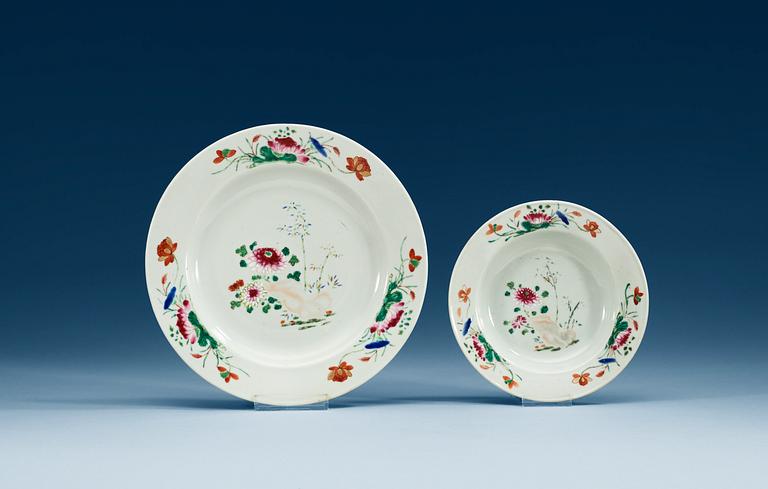 A set of six famille rose dinner dishes and six dessert dishes, Qing dynasty, Qianlong (1736-95).