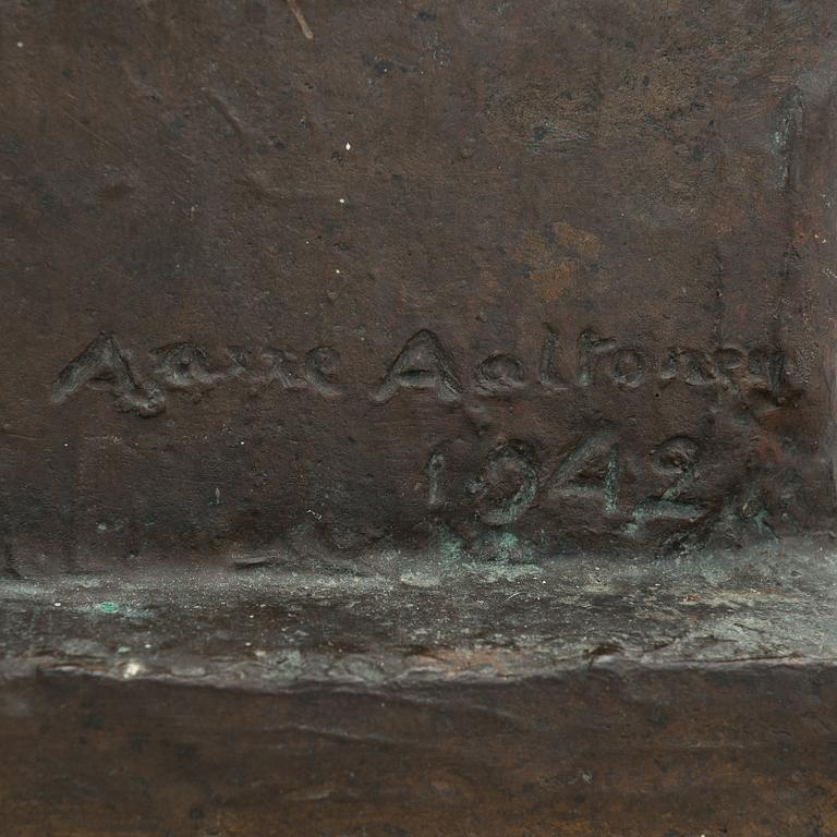 Aarre Aaltonen, Mor och barn.