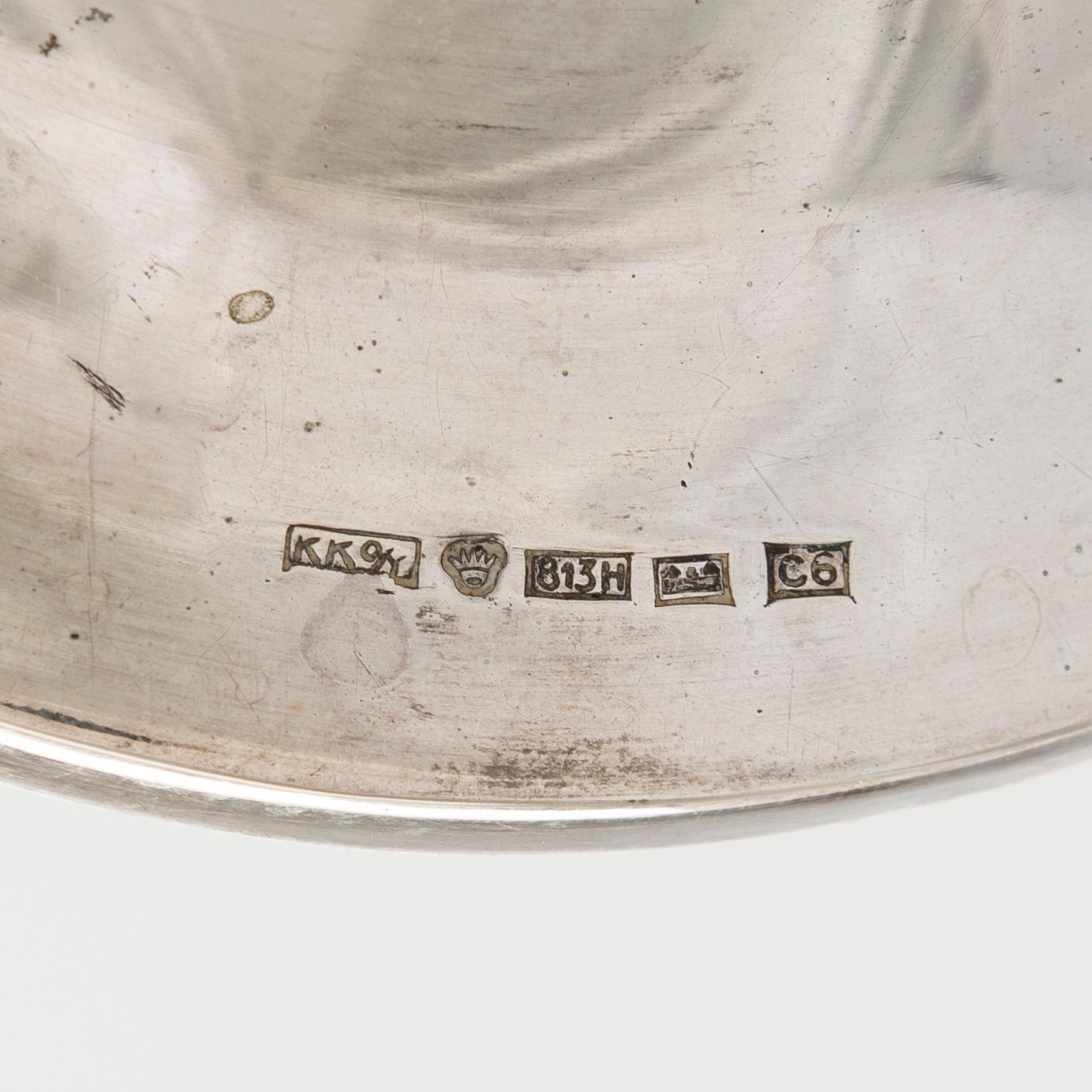 Maljakko, hopeaa, Kultakeskus, Hämeenlinna 1932. N 633 g.