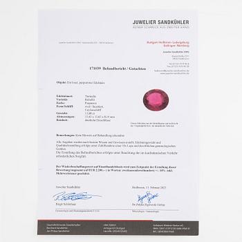 Ring, cocktail ring with rubellite (tourmaline) and octagon-cut diamonds.