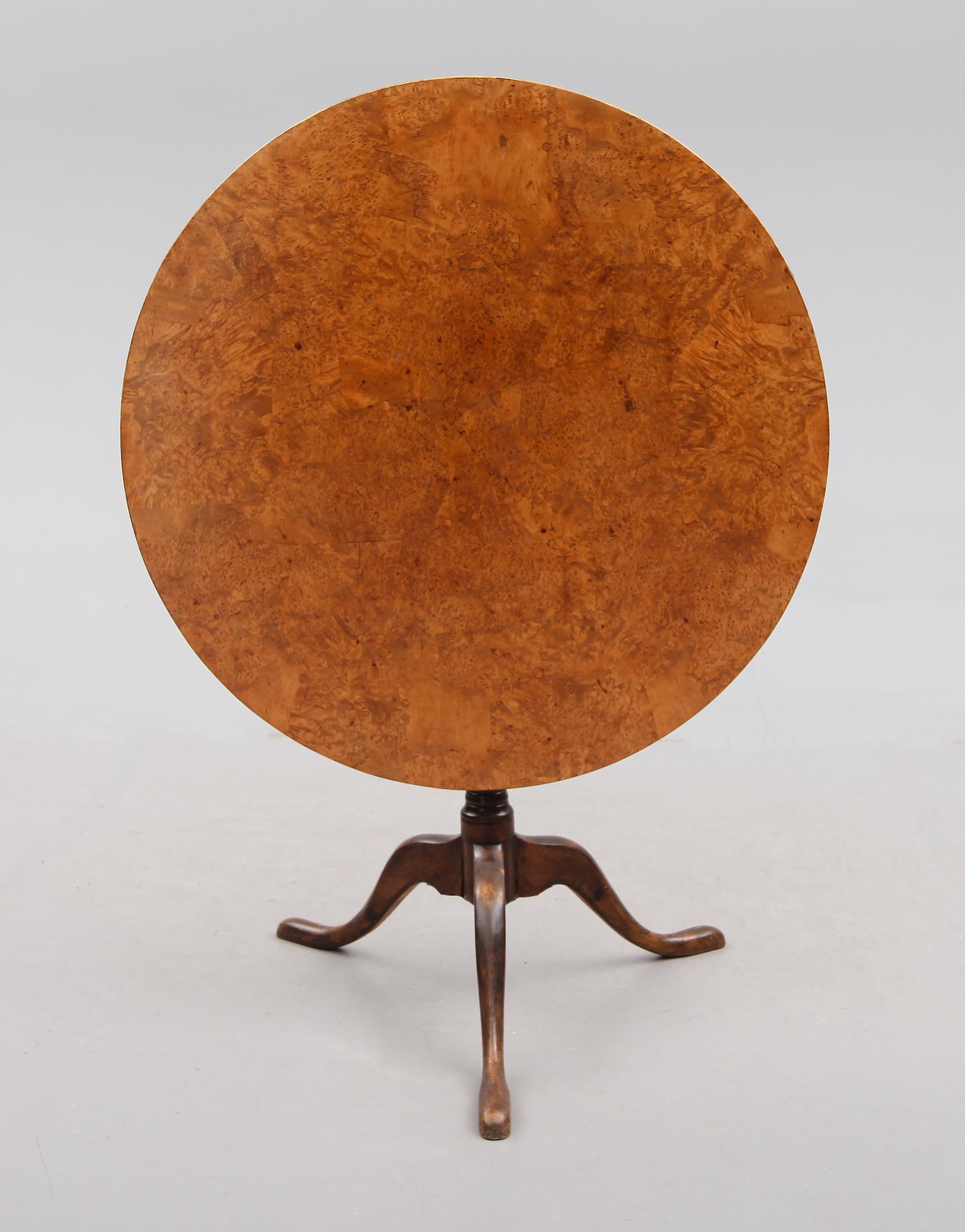 FÄLLBORD, Mälardalen, 1800-talets början.