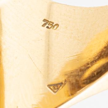 Ring 18K gold with smoky quartz, circa 1970s.