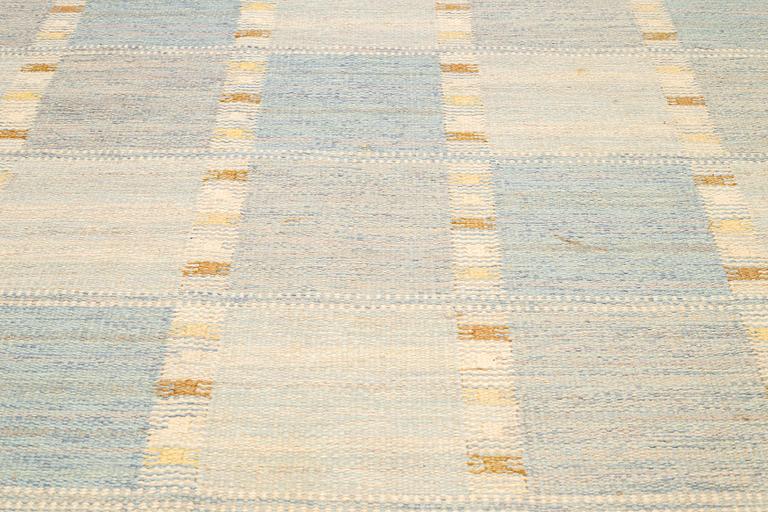 Barbro Nilsson, matto, "Falurutan, lättblå III", flat weave, ca 257 x 170 cm, signed AB MMF BN.