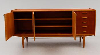 SIDEBOARD, 1900-talets andra hälft.